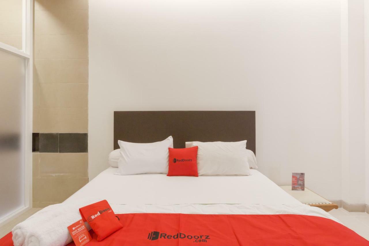 Reddoorz Plus @ Demangan Gejayan Pakualaman Exterior foto