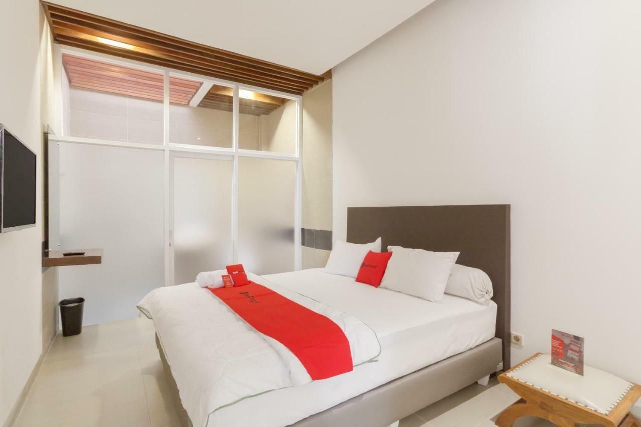 Reddoorz Plus @ Demangan Gejayan Pakualaman Exterior foto